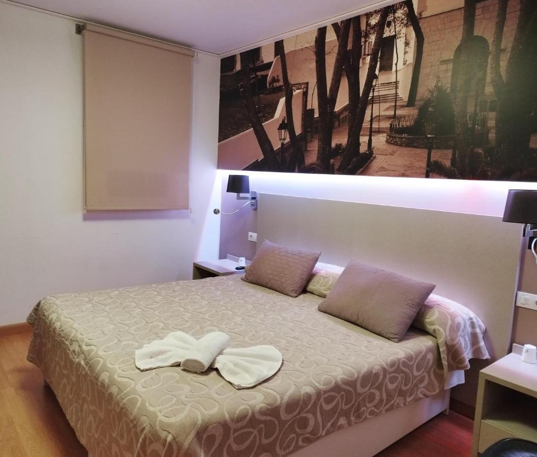 Hello Villarreal Suites Vila-real Eksteriør billede