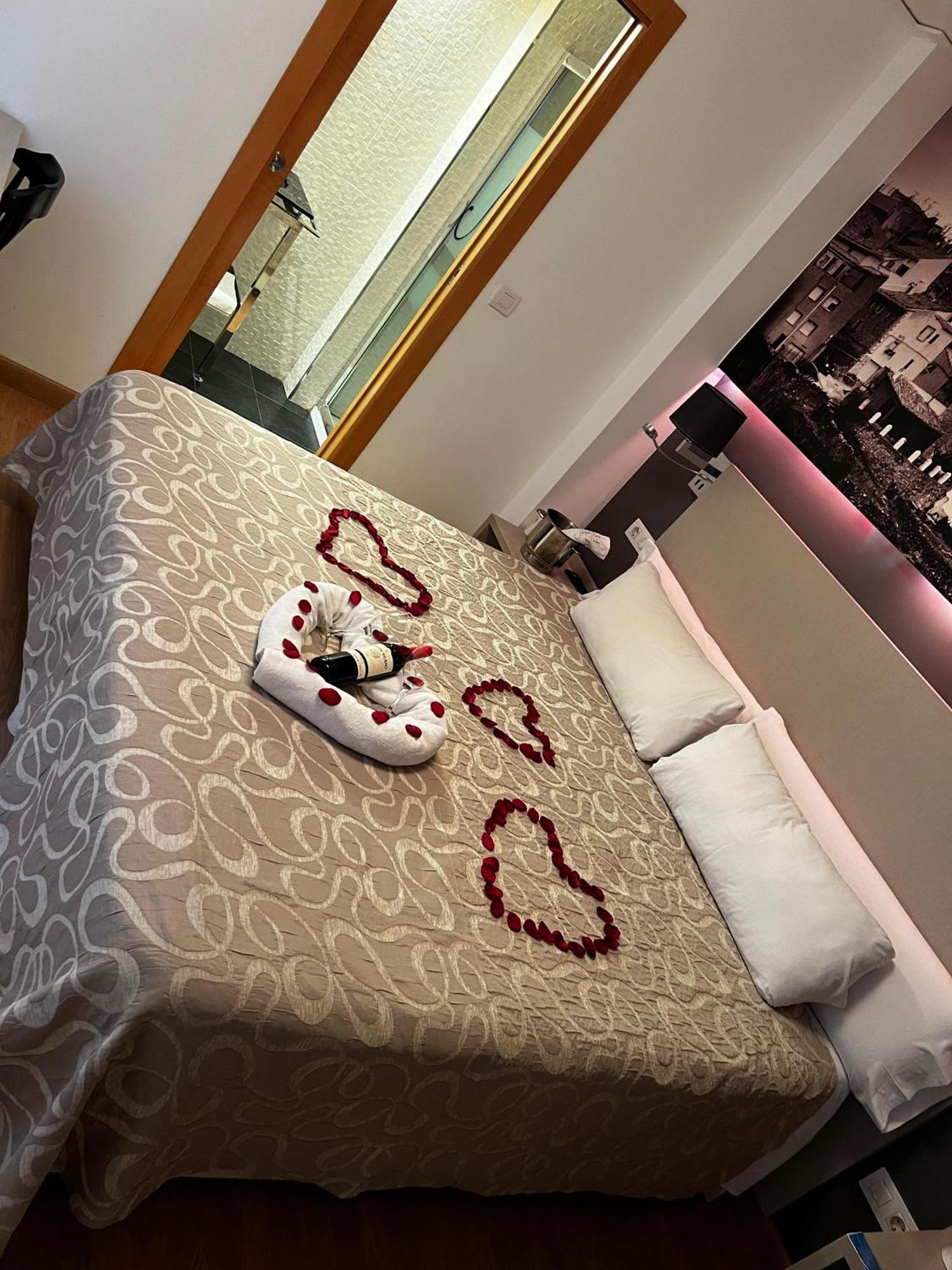 Hello Villarreal Suites Vila-real Eksteriør billede